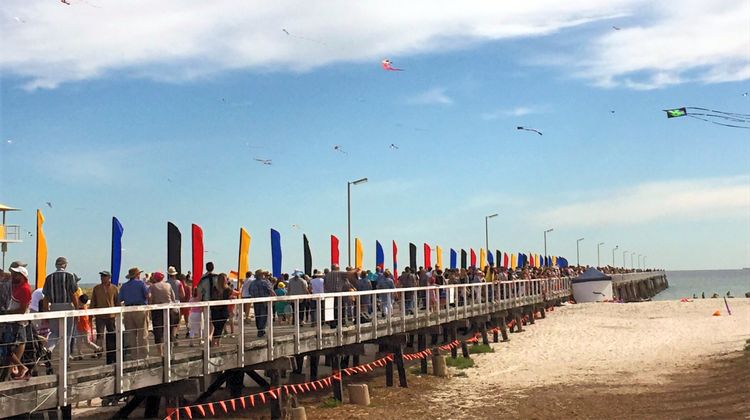 Semaphore Splash Apartments Beach