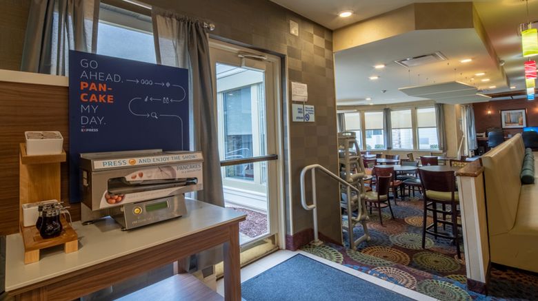 <b>Holiday Inn Express & Suites Airport Restaurant</b>. Images powered by <a href="https://www.leonardoworldwide.com/" title="Leonardo Worldwide" target="_blank">Leonardo</a>.