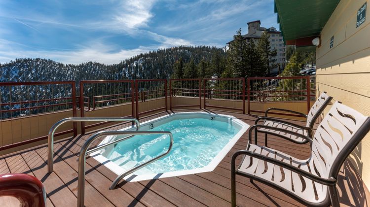 Holiday Inn Club Vacations Tahoe Ridge Pool