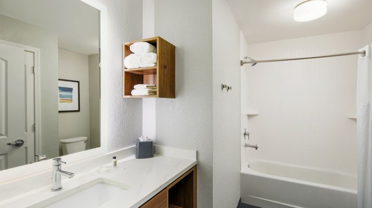 Staybridge Suites-University Area Room