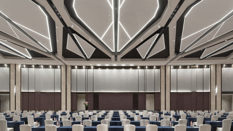 <b>Crowne Plaza Xiamen Jimei Seaview Ballroom</b>. Images powered by <a href="https://www.leonardoworldwide.com/" title="Leonardo Worldwide" target="_blank">Leonardo</a>.