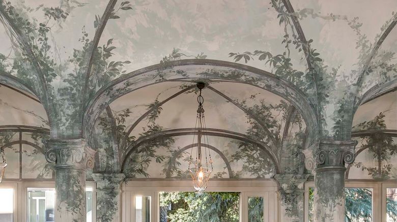 <b>Rocco Forte Hotel de Russie Restaurant</b>. Images powered by <a href="https://www.leonardoworldwide.com/" title="Leonardo Worldwide" target="_blank">Leonardo</a>.