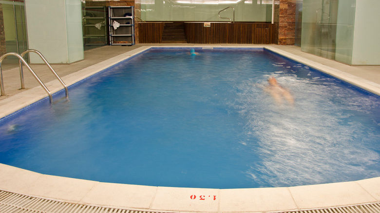 <b>VIP Executive Entrecampos Hotel & Conf Pool</b>. Images powered by <a href="https://www.leonardoworldwide.com/" title="Leonardo Worldwide" target="_blank">Leonardo</a>.