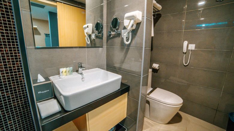 <b>Swiss-Belhotel Kuantan Room</b>. Images powered by <a href="https://www.leonardoworldwide.com/" title="Leonardo Worldwide" target="_blank">Leonardo</a>.