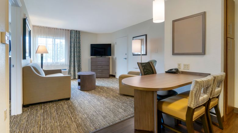 <b>Candlewood Suites West Reading Hotel Room</b>. Images powered by <a href="https://www.leonardoworldwide.com/" title="Leonardo Worldwide" target="_blank">Leonardo</a>.