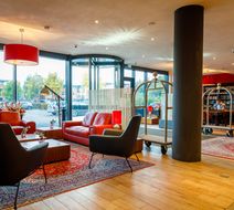 Bastion Hotel Eindhoven Lobby