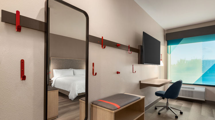 avid hotel Memphis-Southaven Room