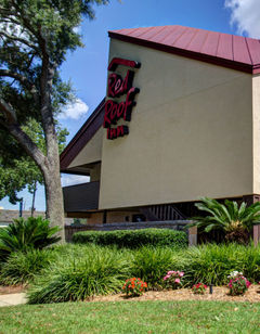 Red Roof Inn Pensacola – I-10 at Davis