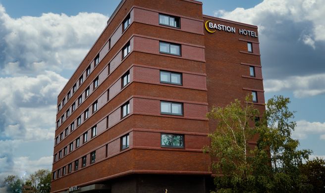 Bastion Hotel Exterior