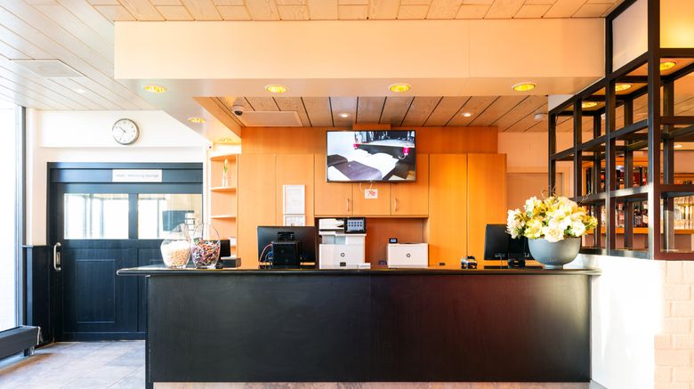 <b>Bastion Hotel Schiphol-Hoofddorp Lobby</b>. Images powered by <a href="https://www.leonardoworldwide.com/" title="Leonardo Worldwide" target="_blank">Leonardo</a>.