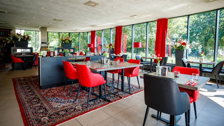 <b>Bastion Hotel Utrecht Restaurant</b>. Images powered by <a href="https://www.leonardoworldwide.com/" title="Leonardo Worldwide" target="_blank">Leonardo</a>.