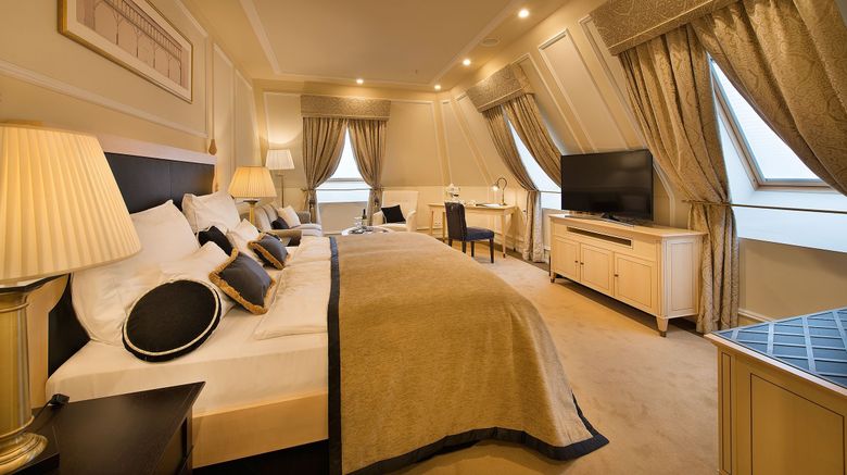 <b>Loft Hotel Bratislava Room</b>. Images powered by <a href="https://www.leonardoworldwide.com/" title="Leonardo Worldwide" target="_blank">Leonardo</a>.