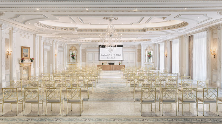 Palazzo Parigi Hotel & Grand Spa Meeting