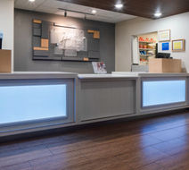 Holiday Inn Express/Stes N Myrtle Beach Lobby