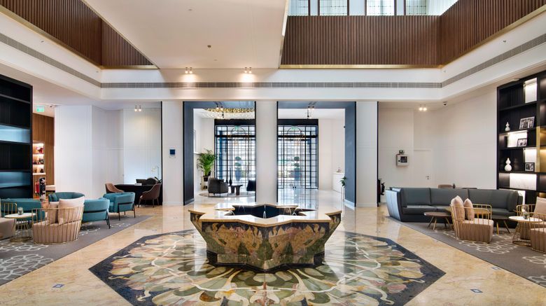 <b>Le Meridien Abu Dhabi Lobby</b>. Images powered by <a href="https://www.leonardoworldwide.com/" title="Leonardo Worldwide" target="_blank">Leonardo</a>.