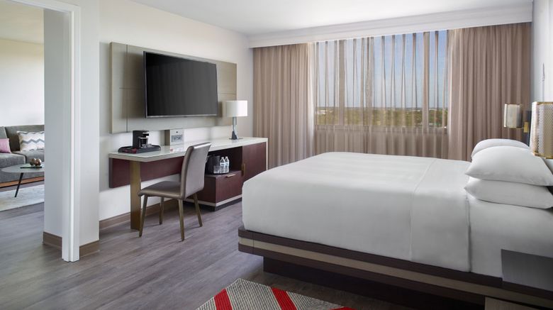 <b>Marriott Kansas City Overland Park Suite</b>. Images powered by <a href="https://www.leonardoworldwide.com/" title="Leonardo Worldwide" target="_blank">Leonardo</a>.