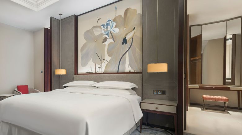 <b>Sheraton Shanghai Jiading Hotel Suite</b>. Images powered by <a href="https://www.leonardoworldwide.com/" title="Leonardo Worldwide" target="_blank">Leonardo</a>.