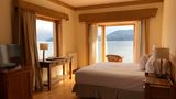 Correntoso Lake & River Hotel Suite