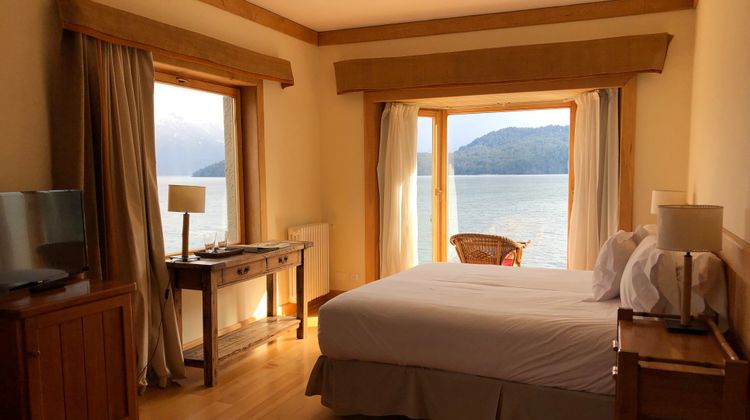 Correntoso Lake & River Hotel Suite