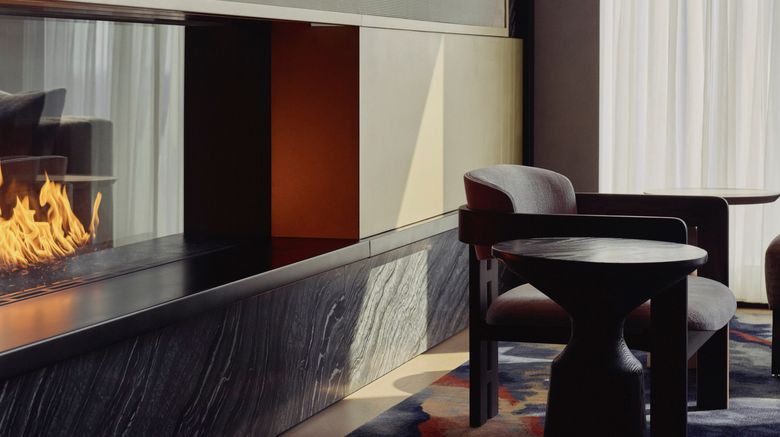 <b>Equinox Hotel Hudson Yards Meeting</b>. Images powered by <a href=https://www.travelagewest.com/Hotels/New-York-NY/