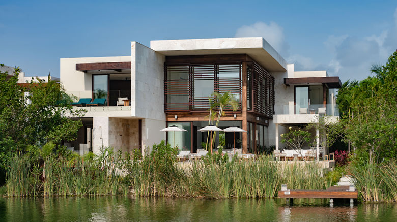 <b>Rosewood Mayakoba Exterior</b>. Images powered by <a href="https://www.leonardoworldwide.com/" title="Leonardo Worldwide" target="_blank">Leonardo</a>.