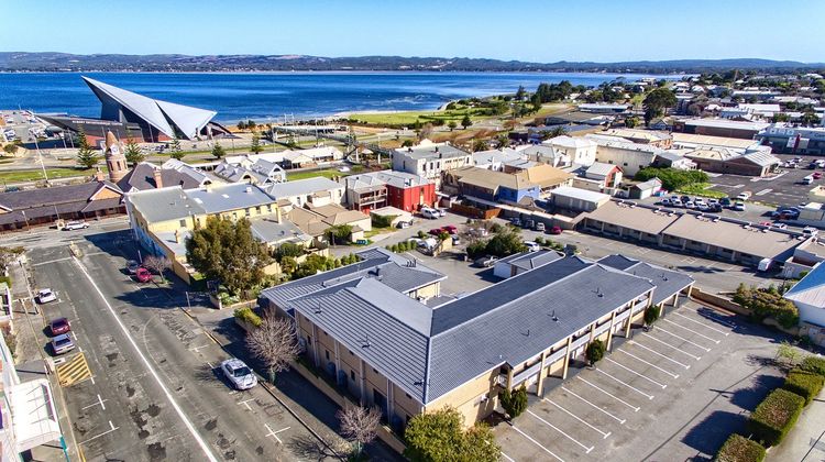 Albany Motel & Apartments Exterior