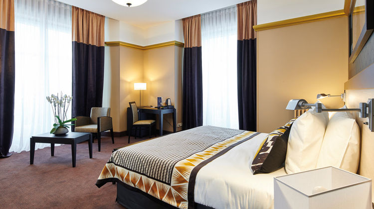 Splendid Hotel Room
