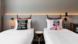 <b>Moxy Amiens Room</b>. Images powered by <a href="https://www.leonardoworldwide.com/" title="Leonardo Worldwide" target="_blank">Leonardo</a>.