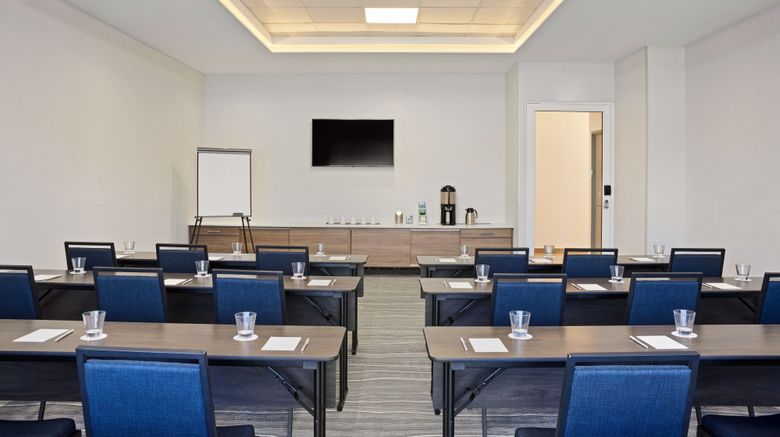 <b>Residence Inn Playa del Carmen Meeting</b>. Images powered by <a href="https://www.leonardoworldwide.com/" title="Leonardo Worldwide" target="_blank">Leonardo</a>.