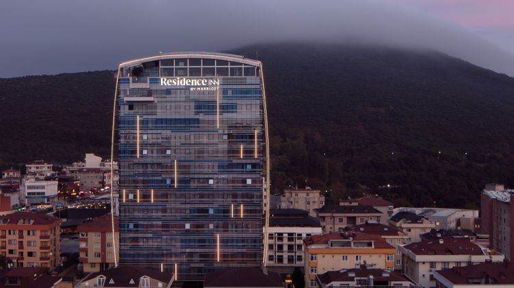Residence Inn Istanbul Atasehir Exterior