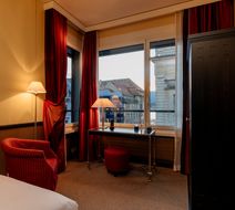 Hotel Opera Zurich Exterior