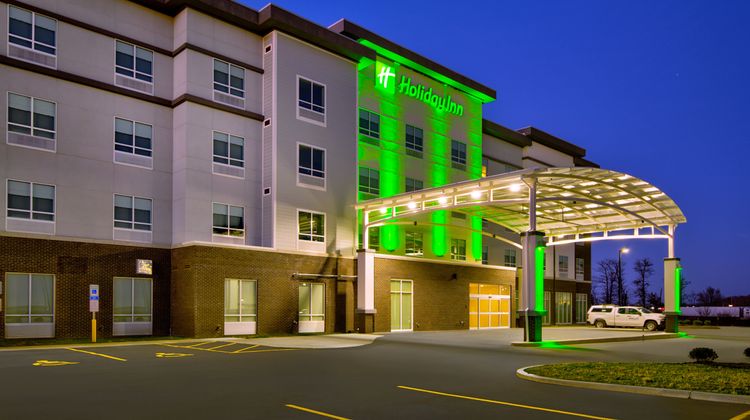 Holiday Inn Erie Exterior