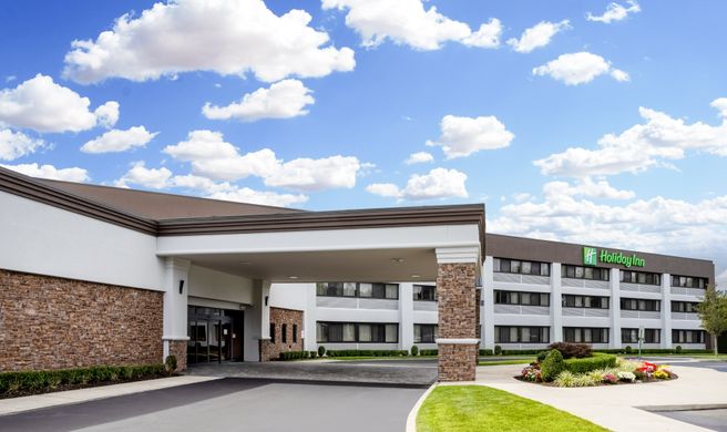 Holiday Inn Long Island Islip Arpt East Exterior