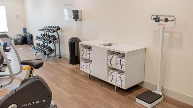 Holiday Inn Express & Sts Temple Med Ctr Health Club
