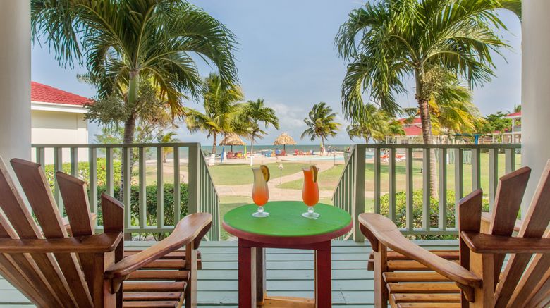 <b>Hopkins Bay Belize Recreation</b>. Images powered by <a href="https://www.leonardoworldwide.com/" title="Leonardo Worldwide" target="_blank">Leonardo</a>.
