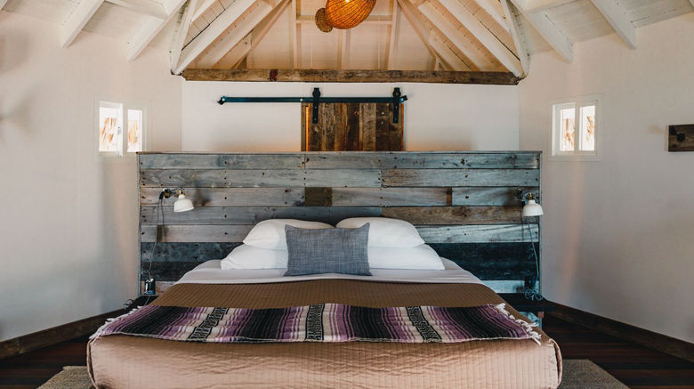<b>Thatch Caye Private Island Resort Room</b>. Images powered by <a href="https://www.leonardoworldwide.com/" title="Leonardo Worldwide" target="_blank">Leonardo</a>.