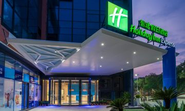 Holiday Inn Express City Center