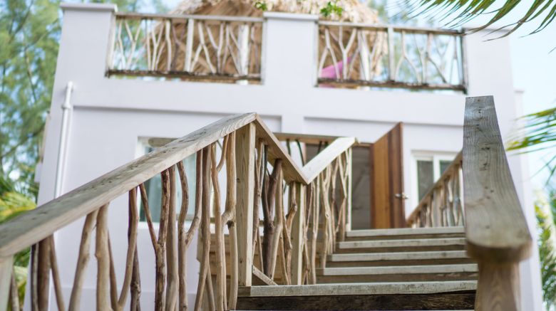 <b>Thatch Caye Private Island Resort Lobby</b>. Images powered by <a href="https://www.leonardoworldwide.com/" title="Leonardo Worldwide" target="_blank">Leonardo</a>.