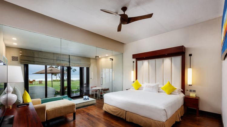 The Fortress Resort & Spa Beach