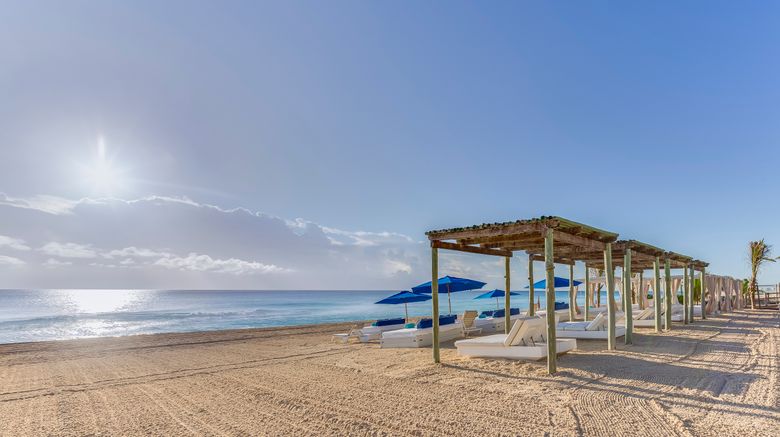 <b>Live Aqua Beach Resort Cancun Beach</b>. Images powered by <a href="https://www.leonardoworldwide.com/" title="Leonardo Worldwide" target="_blank">Leonardo</a>.