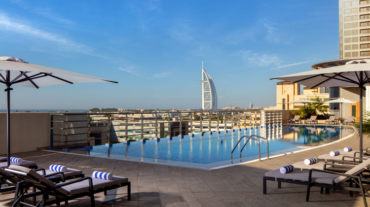 Staybridge Suites Dubai Internet City Pool