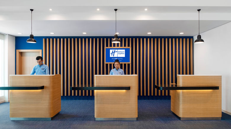 <b>Holiday Inn Express Dubai Airport Lobby</b>. Images powered by <a href="https://leonardo.com/" title="Leonardo Worldwide" target="_blank">Leonardo</a>.