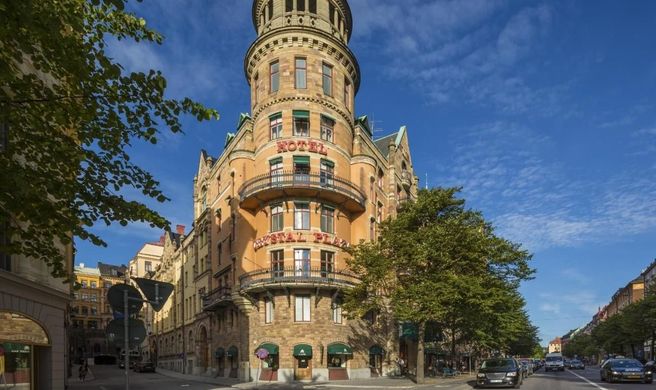 Crystal Plaza Hotel Exterior