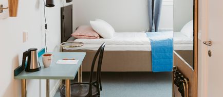 2Home Hotel Gavle Room