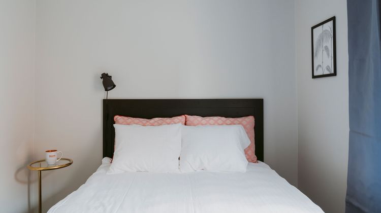 2Home Hotel Gavle Room