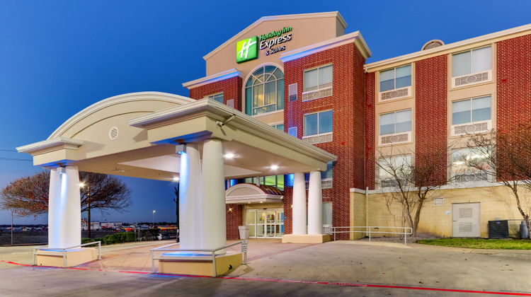Holiday Inn Express Lake Worth NW Exterior