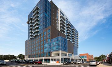 Four Points by Sheraton Flushing