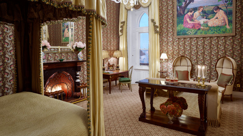 <b>Ashford Castle Suite</b>. Images powered by <a href="https://www.leonardoworldwide.com/" title="Leonardo Worldwide" target="_blank">Leonardo</a>.