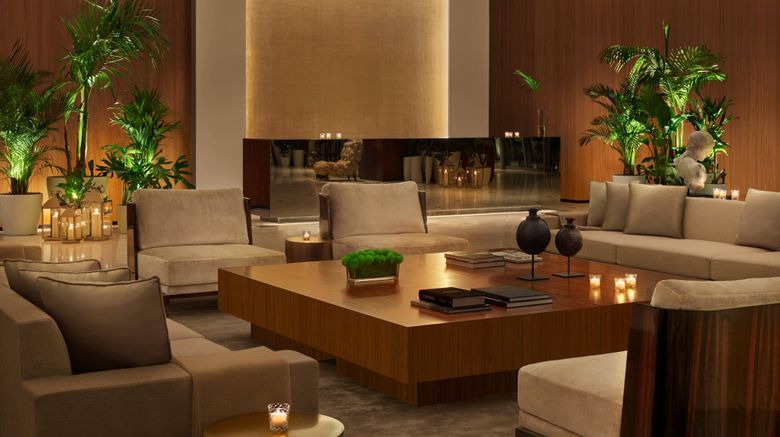 <b>The Abu Dhabi EDITION Lobby</b>. Images powered by <a href="https://www.leonardoworldwide.com/" title="Leonardo Worldwide" target="_blank">Leonardo</a>.