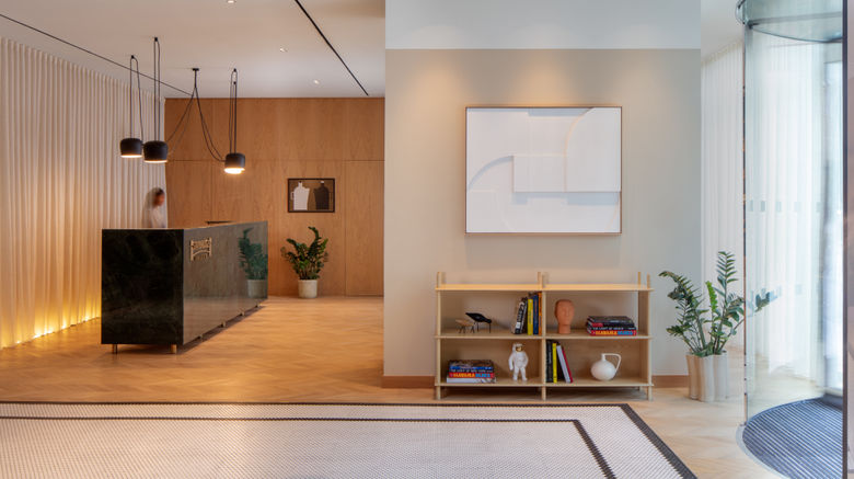 <b>Staybridge Suites Dubai Financial Centre Lobby</b>. Images powered by <a href="https://www.leonardoworldwide.com/" title="Leonardo Worldwide" target="_blank">Leonardo</a>.